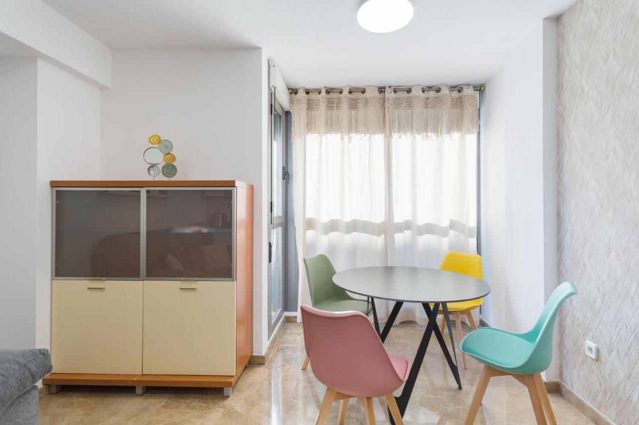 Piso Familiar Cerca Del Centro, Ac Y Wifi Gratis Lägenhet Valencia Exteriör bild